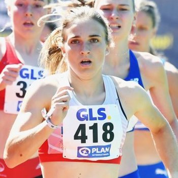 Lucia Sturm lief in Karlsruhe ihre Spezialstecke von 800 Metern in 2:03,76 Minuten und hat sie sich hervorragend präsentiert. Sturm ist, ebenso wie Kolberg, für die DM in Braunschweig qualifiziert (Foto: Iris Hensel).